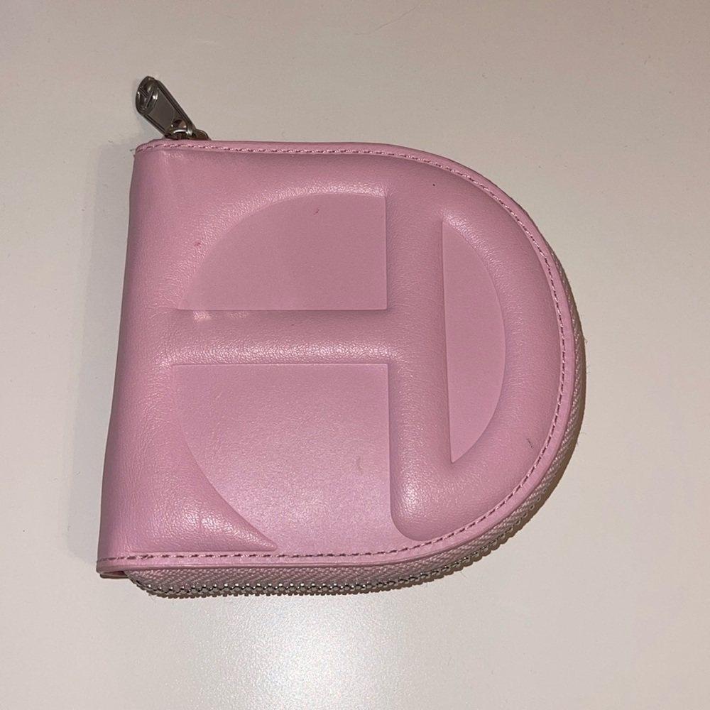 Telfar Wallet - Bubblegum